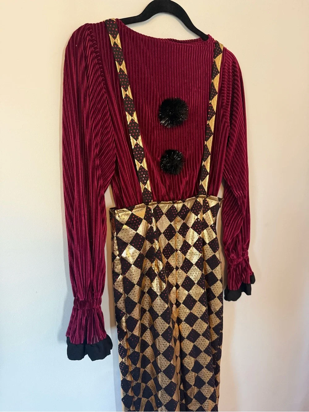 Spirit halloween brand new